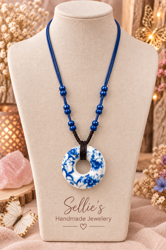 Magische Blauw-Wit Keramiek Donut Ketting