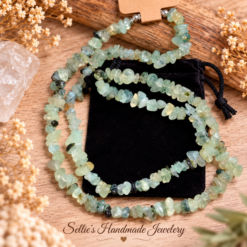 Magische prehniet edelsteen split ketting
